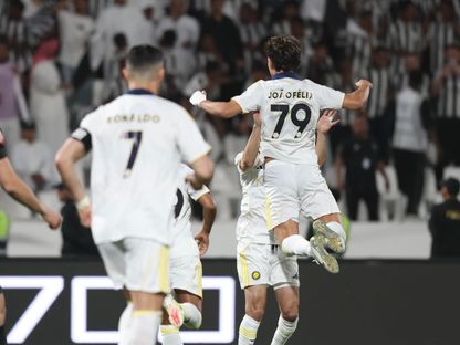 احتفال لاعبي النصر بتسجيل هدف في مرمى الشباب بالدوري السعودي - 7 مايو 2026 - X/@aawsat_spt