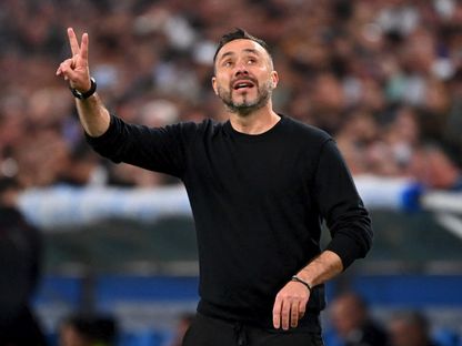 سر الاتصال الهاتفي بين لاعب ريال مدريد ومدرب مارسيليا دي زيربي