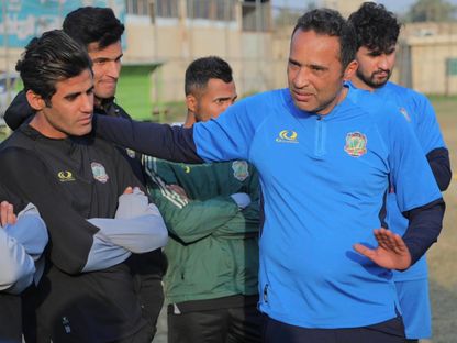المصري مؤمن سليمان مدرب نادي الشرطة خلال أول حصة تدريبية - 3 مارس 2024 - Facebook/@Iraqi alshorta Club