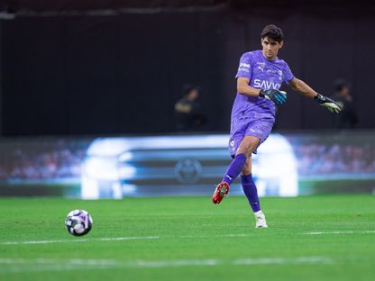 ياسين بونو حارس الهلال في مباراة الأخدود بالدوري السعودي - 25 سبتمبر 2025 - X/@Alhilal_FC