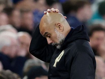 حسرة بيب غوارديولا بعد تعادل مانشستر سيتي مع إيفرتون في هيل ديكنسون 3-3 بالجولة 35 من الدوري الإنجليزي الممتاز - 5 مايو 2026 - Reuters