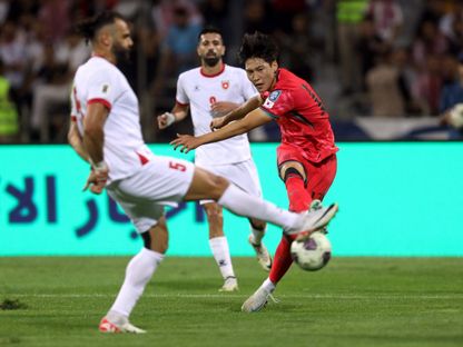 أوه هيون جيو لاعب كوريا الجنوبية لحظة تسجيل الهدف الثاني في مرمى الأردن بتصفيات كأس العالم 2026 - 10 أكتوبر 2024 - Reuters