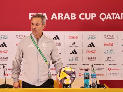 فرانسوا رودريغيز مساعد هيرفي رينارد المدير الفني لمنتخب السعودية خلال مؤتمر صحفي قبل مواجهة المغرب بكأس العرب - 7 ديسمبر 2025 - x/aawsat_spt