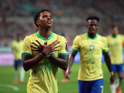 رودريغو يحتفل بتسجيل الهدف الثاني للبرازيل بمواجهة كوريا الجنوبية الودية - 10 أكتوبر 2025 - Reuters