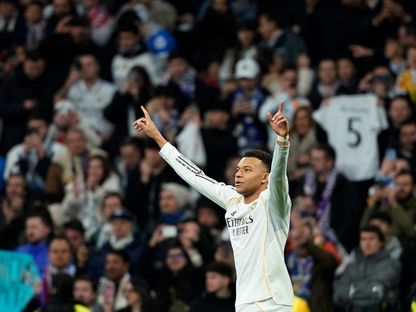 كيليان مبابي مهاجم ريال مدريد يحتفل بهدفه أمام ليفانتي بالدوري الإسباني- 17 يناير 2026 - Reuters