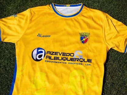 نادي غوندومار البرتغالي يضع صورة جوتا وأندري سيلفا على زيه الجديد بموسم 2026/2025 - متداول