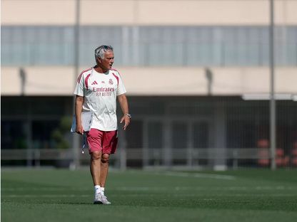 جوزيه مورينيو خلال تدريب لريال مدريد - 13 أغسطس 2026 - realmadrid.com