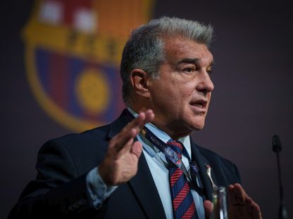 جوان لابورتا رئيس برشلونة متهم بالاحتيال