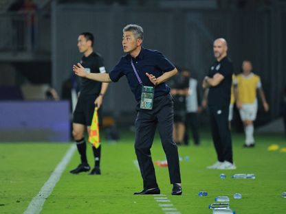 شيكتوشي هاسيبي مدرب كاواساكا الياباني خلال مواجهة السد القطري في ربع نهائي دوري أبطال آسيا للنخبة - 27 إبريل 2025 - REUTERS