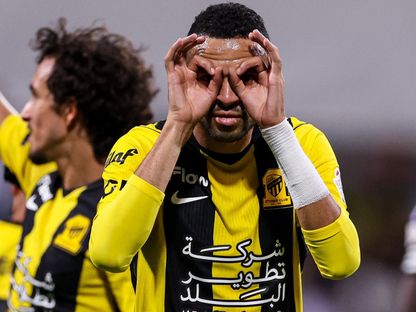 احتفال يوسف النصيري مهاجم الاتحاد بتسجيل هدف في مرمى الفيصلي بالدوري السعودي - 11 سبتمبر 2026 - X/@ittihad