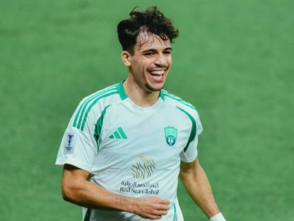 لاعب الأهلي السعودي غابري فيغا خلال مباراة الريان في دوري أبطال آسيا للنخبة - 21 أكتوبر 2024 - @ALAHLI_FC