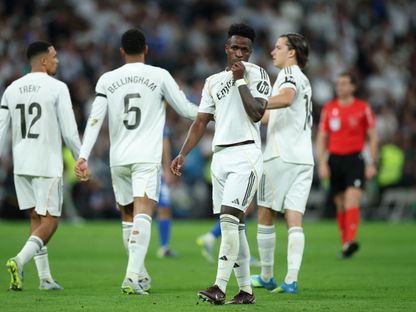 فينيسيوس جونيور لاعب ريال مدريد يحتفل بعد التسجيل بمواجهة ديبورتيفو ألافيس في الدوري الإسباني - 21 أبريل 2026 - Reuters