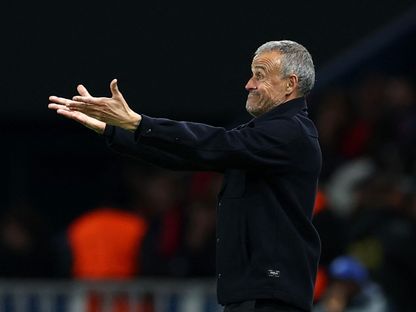 لويس إنريكي مدرب باريس سان جيرمان خلال مواجهة بايرن ميونيخ بدوري أبطال أوروبا - 4 نوفمبر 2025 - Reuters