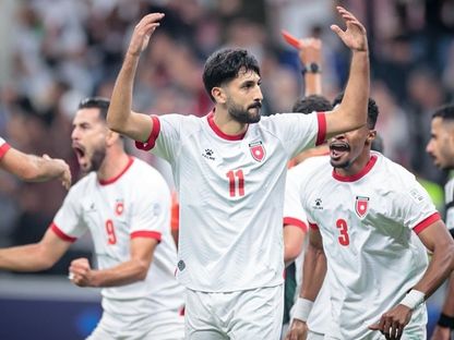 احتفال لاعبي الأردن بتسجيل هدف في مرمى الإمارات بكأس العرب - 3 ديسمبر 2025 - X/@JordanFA