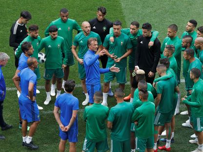 مدرب المغرب هيرفي رينارد خلال تدريب في كأس العالم بروسيا - 19 يونيو 2018 - REUTERS