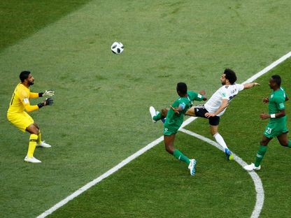 محمد صلاح مهاجم مصر يسجل في مرمى السعودية بكأس العالم 2018 - 25 يونيو 2018 - Reuters