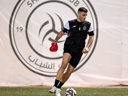 عبد الرزاق حمد الله مهاجم الشباب خلال تدريب - 27 أبريل 2026 - X/@AlShababSaudiFC