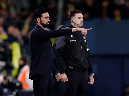 مدرب ريال مدريد ألفارو أربيلوا خلال مباراة ضد فياريال - 24 يناير 2026 - realmadrid.com