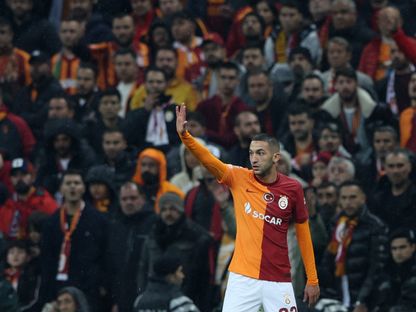 في صفقة مدوية.. الوداد المغربي يتعاقد رسمياً مع حكيم زياش