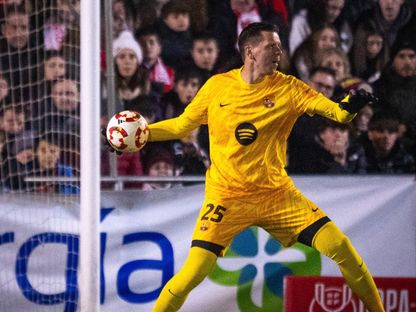 تشيزني في مباراته الأولى مع برشلونة أمام بارباسترو ببطولة كأس ملك إسبانيا 4-1-2025 - Barcelona/x