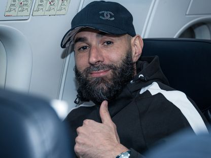 كريم بنزيما خلال رحلة الهلال إلى نجران لمواجهة الأخدود بالدوري السعودي - 5 فبراير 2026 - x@Alhilal_FC