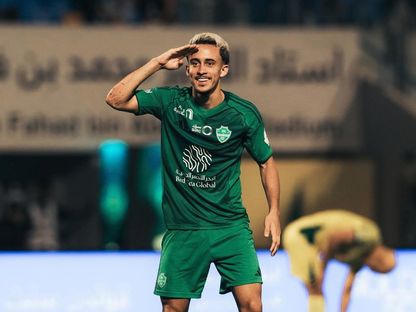 شاهد.. الأهلي يختتم موسمه في الدوري السعودي برباعية في شباك الخليج