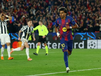 لامين يامال مهاجم برشلونة يحتفل بهدفه في مرمى نيوكاسل في دوري أبطال أوروبا - 18 مارس 2026 - Reuters