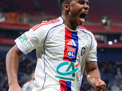 إندريك يحتفل بهدفه في مباراة ليون ولافال بكأس فرنسا - 4 فبراير 2026 - X/OL