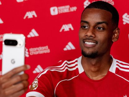 ألكسندر إيزاك بعد انضمامه إلى ليفربول - 1 سبتمبر 2025 - X/@LFC