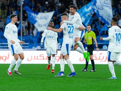 احتفال لاعبي الهلال بهدف ميلينكوفيتش سافيتش ضد الخلود بدوري روشن السعودي - 31 ديسمبر 2025 - X/Alhilal_FC