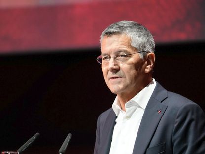 رئيس بايرن ميونيخ هربرت هاينر خلال جمعية عامة سنوية للنادي - 2 نوفمبر 2025 - X/@FCBayern