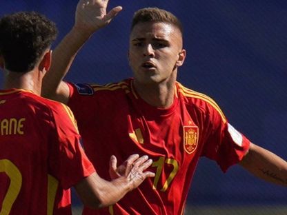 بابلو غارسيا لاعب منتخب إسبانيا للشباب يحتفل بهدفه أمام أوكرانيا في كأس العالم تحت 20 عاماً - 7 أكتوبر 2025 - marca/x