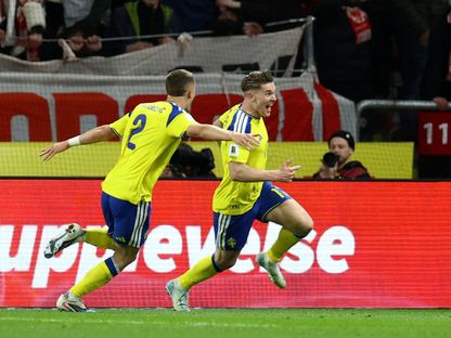 فيكتور غيوكيريس مهاجم السويد يحتفل بهدف الفوز على بولندا في تصفيات كأس العالم - 31 مارس 2026 - Reuters