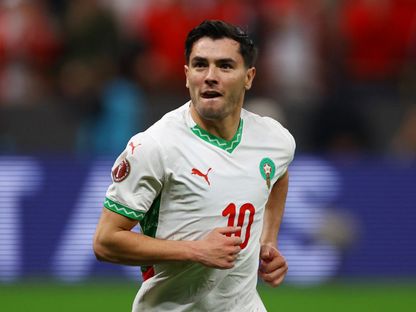 احتفال براهيم دياز نجم المغرب بتسجيل هدف في مرمى الكاميرون بربع نهائي كأس إفريقيا - 9 يناير 2026 - Reuters