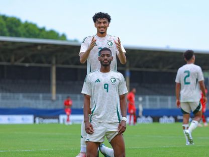احتفال لاعبين من منتخب السعودية تحت 23 عاماً بتسجيل هدف في مرمى بنما بدورة تولون - 6 يونيو 2025 - X/@SaudiNT