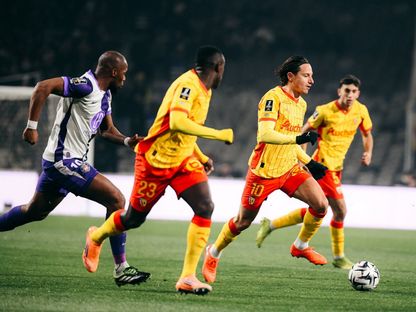 من مباراة لانس وتولوز في الدوري الفرنسي - 2 يناير 2026 - X/@RCLens