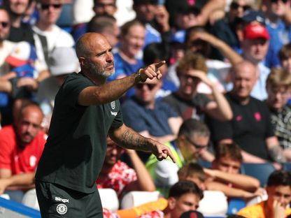 إنزو ماريسكا مدرب تشيلسي خلال مواجهة ميلان الودية - 10 أغسطس 2025 - Reuters