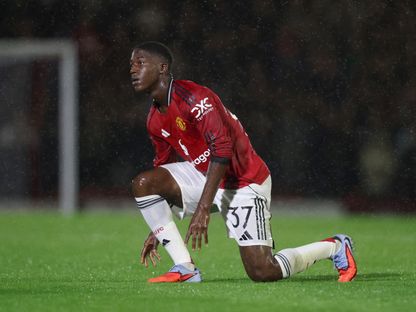 كوبي ماينو خلال مباراة بين مانشستر يونايتد وغريمسبي تاون في كأس كاراباو - 27 أغسطس 2025 - Action Images via Reuters