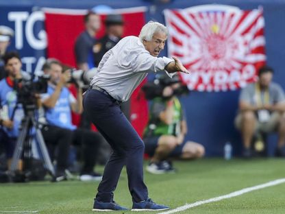 المدرب وحيد خليلوزيتش خلال مواجهة المنتخب المغربي أمام نظيره الأميركي الودية - 2 يونيو 2022 - Reuters