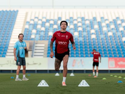 داروين نونيز مهاجم الهلال في حصة تدريبية - 19 نوفمبر 2025 - X/@@Alhilal_FC