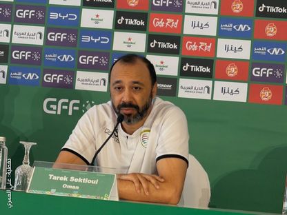 مدرب سلطنة عُمان طارق السكتيوي في مؤتمر صحافي خلال "خليجي 27" - 25 سبتمبر 2026 - X/@aawsat_spt