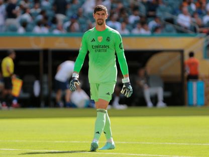 حارس مرمى ريال مدريد تيبو كورتوا خلال مباراة الهلال السعودي في كأس العالم للأندية - ١٨ يونيو ٢٠٢٥ - Reuters