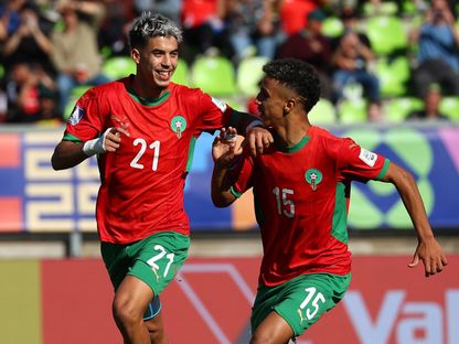 ياسر زبيري وفؤاد زهواني من مباراة المغرب وفرنسا بنصف نهائي كأس العالم تحت 20 عاماً - 15 أكتوبر 2025 - X/FIFAWorldCup