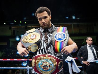 الملاكم البريطاني موزيس إيتوما يحقق انتصاراً مذهلاً على ديليان وايت في نزال بالسعودية - 16 أغسطس 2025 - x@Turki_alalshikh