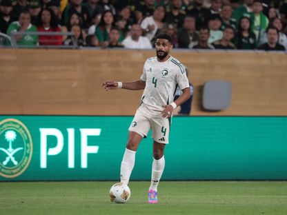 عبد الإله العمري في مباراة السعودية والمكسيك بربع نهائي الكأس الذهبية - 29 يونيو 2025 - Reuters