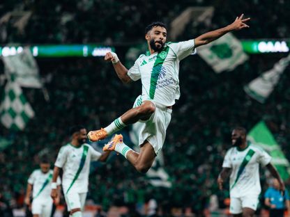 احتفال صالح أبو الشامات لاعب الأهلي بتسجيل هدف في مرمى الخلود بالدوري السعودي - 16 مايو 2026 - X/@@ALAHLI_FC
