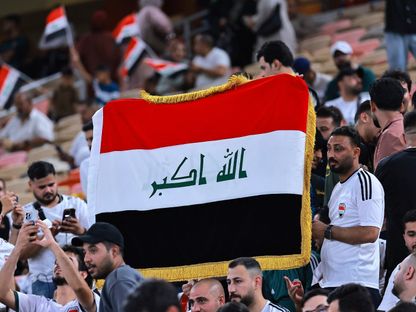 مشجع عراقي خلال مواجهة إندونيسيا بتصفيات كأس العالم - 11 أكتوبر 2025 - Reuters