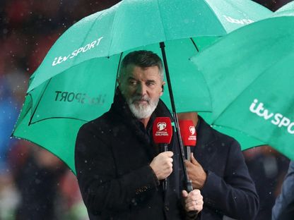 روي كين أثناء تحليل مباراة إنجلترا وصربيا على ملعب ويمبلي في تصفيات كأس العالم 2026 - 13 نوفمبر 2025 - Reuters