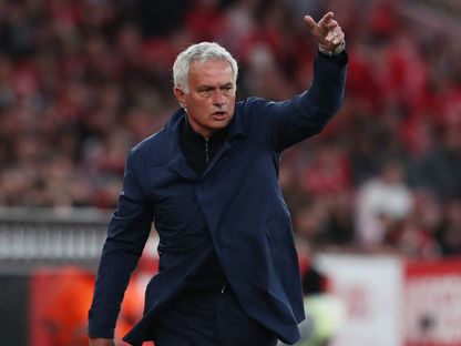 جوزيه مورينيو مدرب بنفيكا خلال لقاء براغا بالدوري البرتغالي - 11 مايو 2026 - Reuters