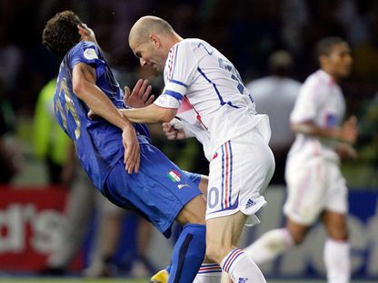 اعتداء زيدان الشهير على ماتيراتزي في نهائي كأس العالم 2006 - 10 يوليو 2006 - Reuters